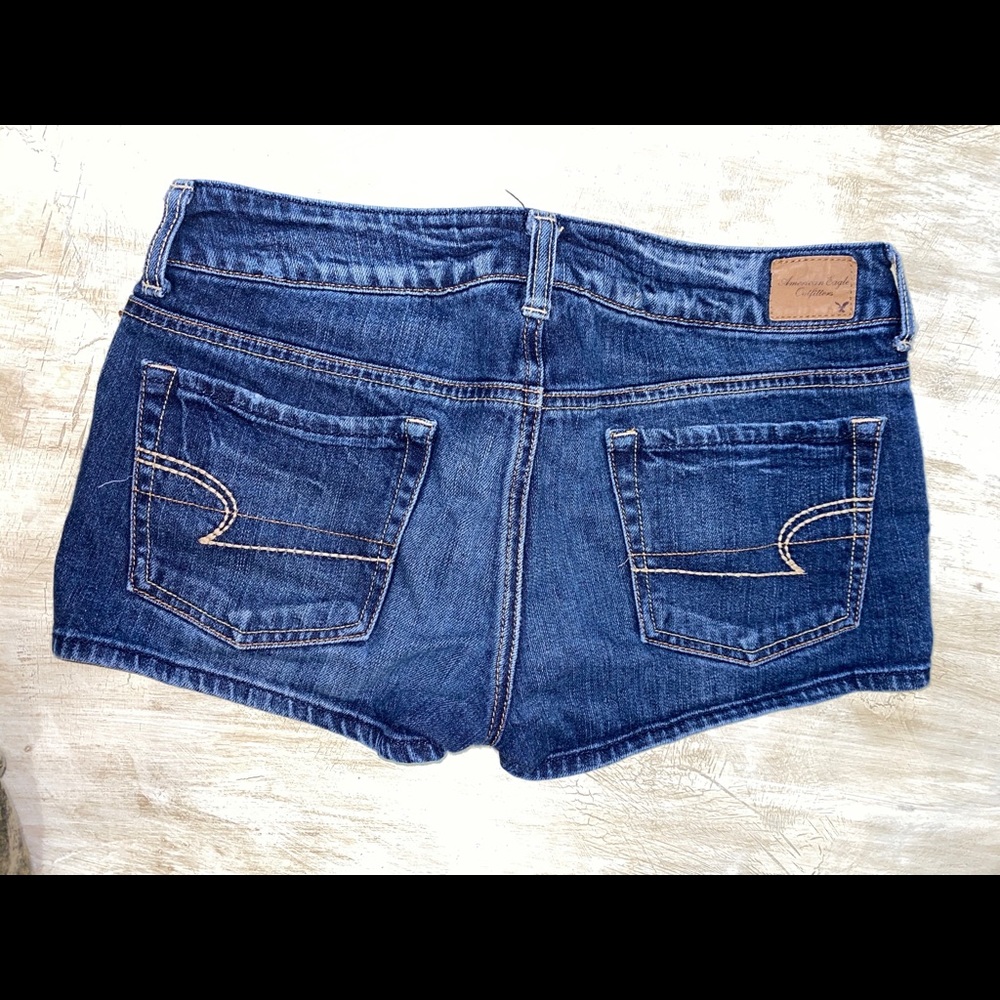 American Eagle denim shorts size 8